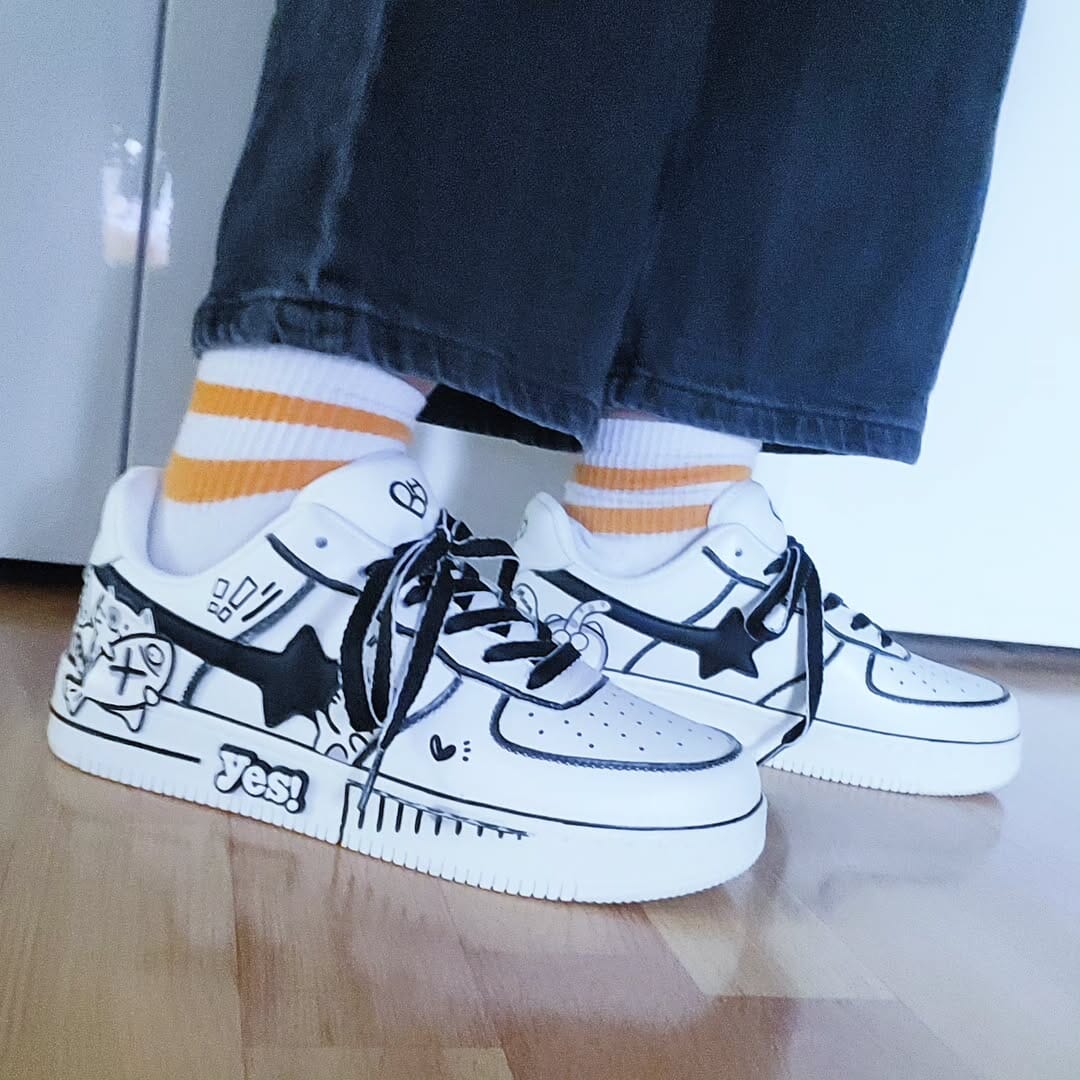 Hand Painted Kawaii Cat Casual White Shoes - Unisex - Image 10