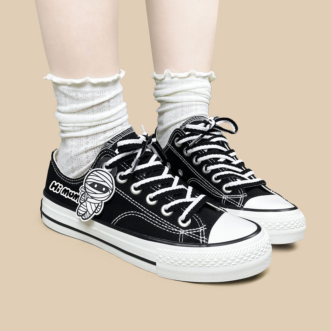 Hi Mummy Black Low Top Canvas Shoes - Unisex - Image 5