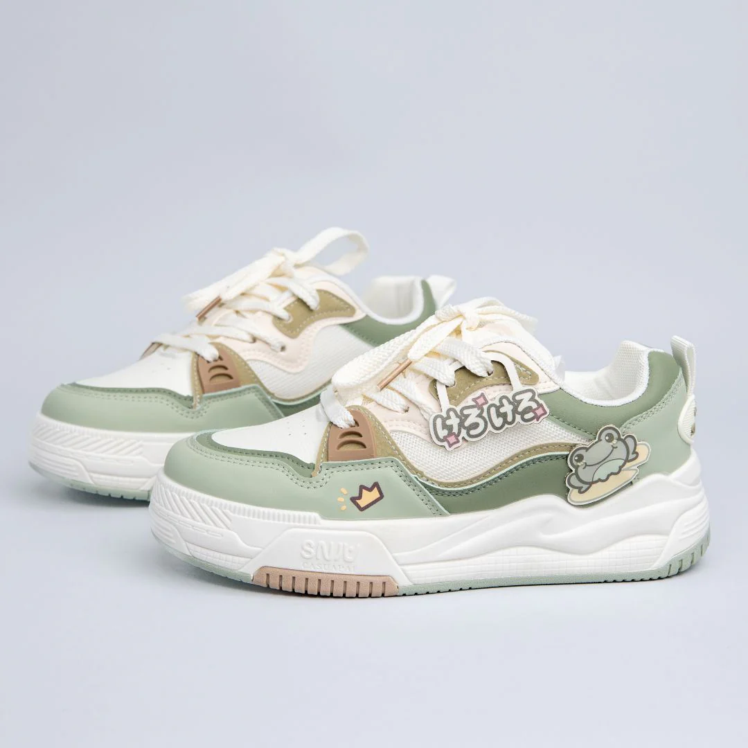 Kawaii Crown Frog Prince Casual Green Shoes - Women's - Image 4