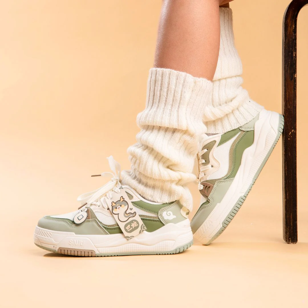 Ultra Cute Sea Snake Chunky Green Shoes - Women's - Image 7